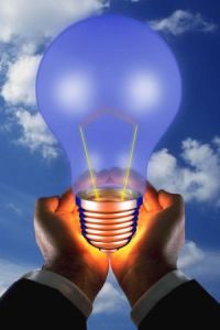 Energia Elettrica Elettricità mani lampadina